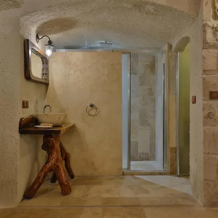 Nora Cave House Hotel 5*