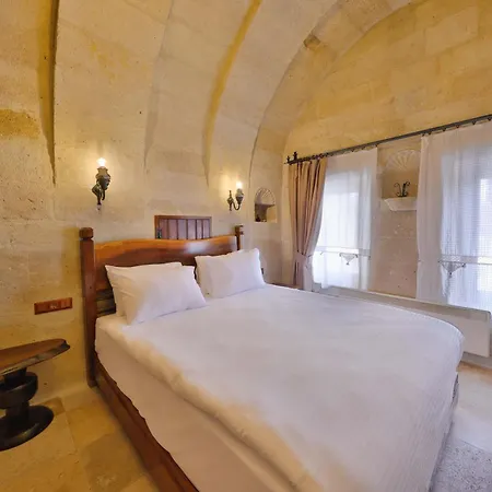 Nora Cave Hotel *