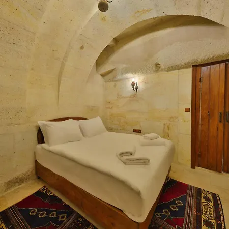 Nora Cave Hotel *
