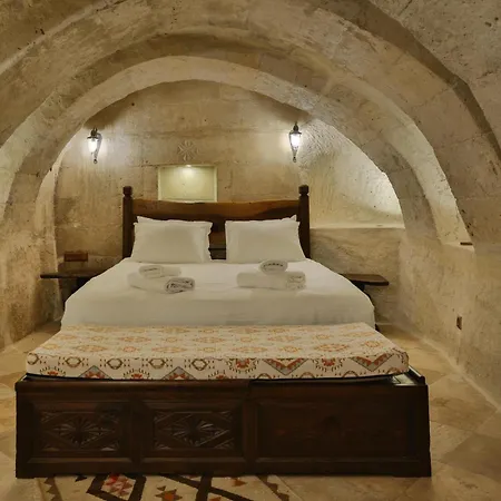 Nora Cave House 5*