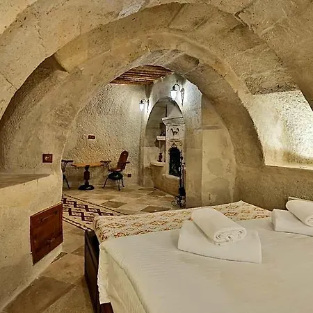 فندق Nora Cave House